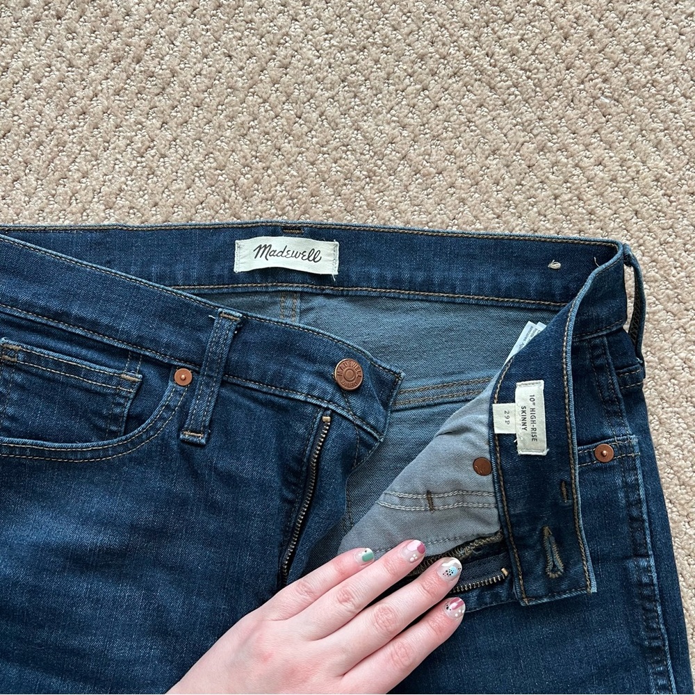 Size 29P Madewell 10 inch High Rise Skinny Jeans - Picture 5 of 6